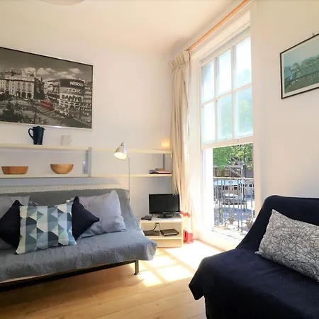 Swinton Street Apartments